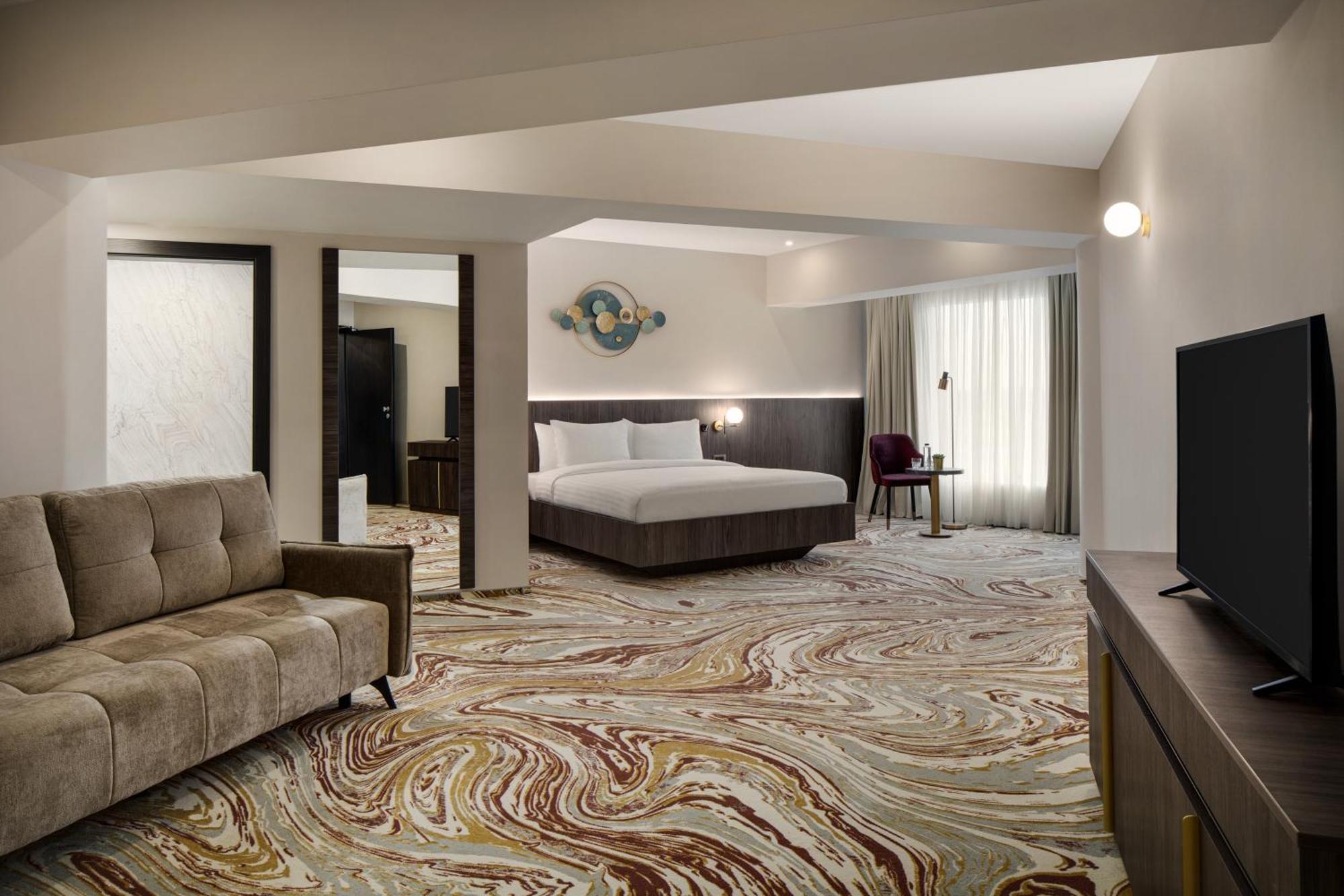 Ramada By Wyndham Bucharest Otopeni Airport 외부 사진